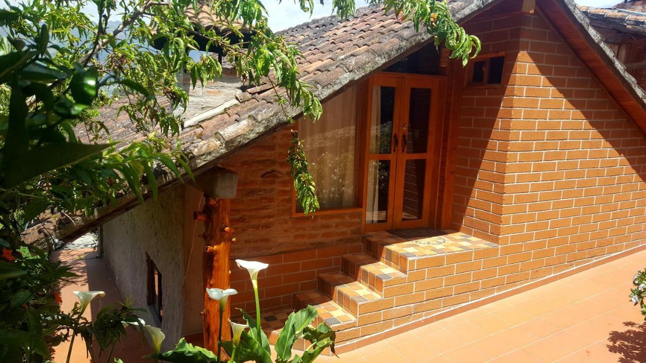 Atallaro Hospedaje Otavalo Kültér fotó